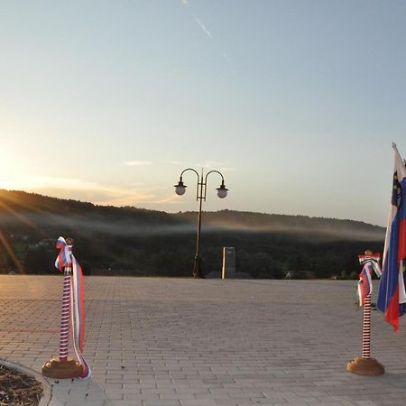 Szloven Mintagazdasag Felsőszölnök Buitenkant foto